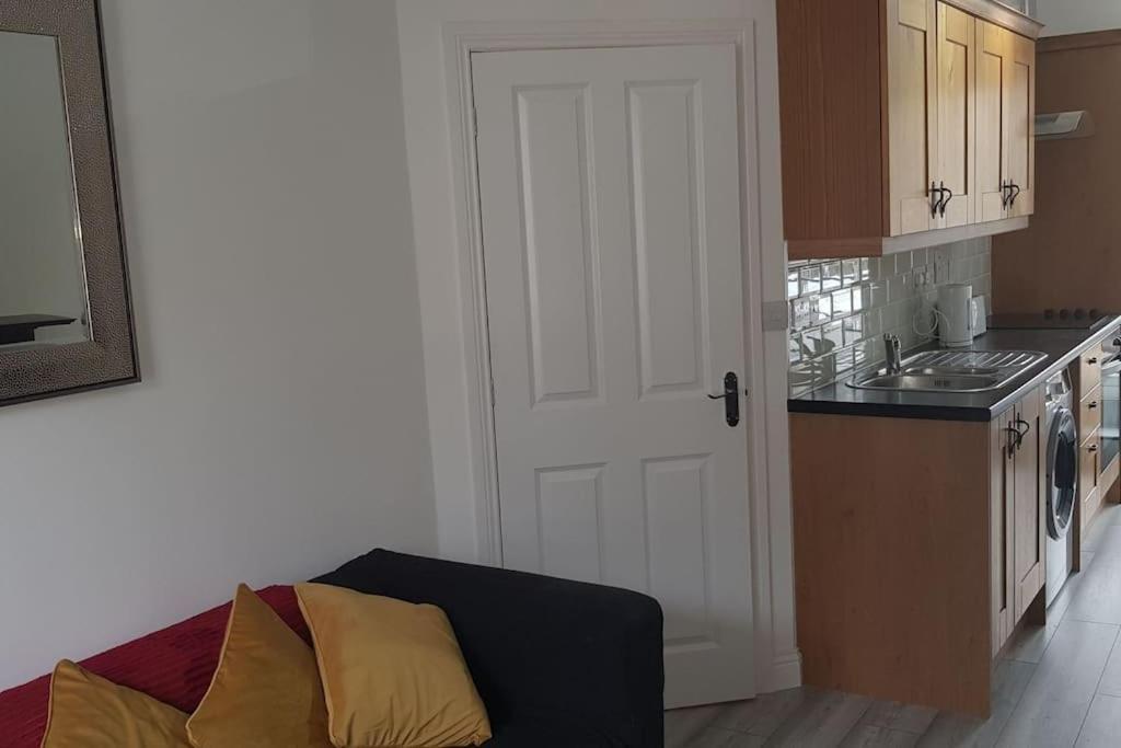 Ardara Town Centre 2 Bed